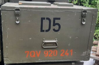 Prodám vojenské dřevěné bedny - 8