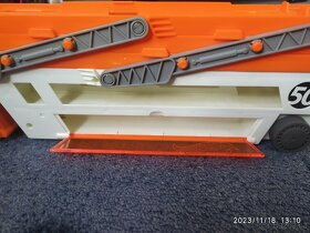 Hotwheels HW MEGA HAULER - 8