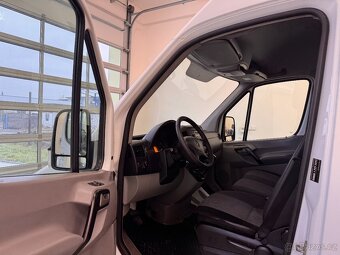 Prodám Mercedes-Benz sprinter 310CDI 2.2 70 kW 2010 141 87 - 8