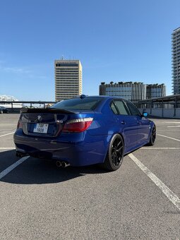 BMW E60 M5 Interlagos Blue / Původ ČR - 8