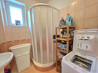 Pronájem byty 1+kk, 44 m² - Praha - 8