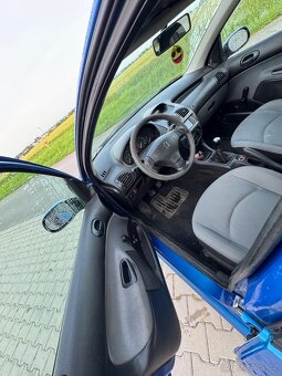 Peugeot 206 1.4hdi edice (pop art) - 8
