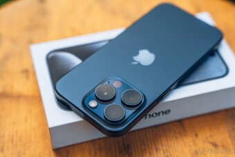 iPhone 15 Pro 128GB Blue Titanium - 8