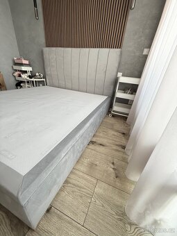 Nová postel - šedý samet - 8