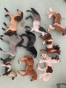 Schleich - 8