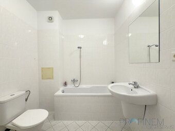 Pronájem bytu 1+kk 40 m² s balkónem - 8