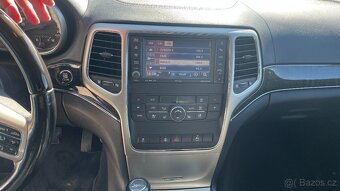 Jeep Grand Cherokee - 8