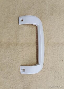 Madlo dveří lednice - 8