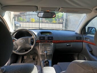 Toyota Avensis 1.8 VVT-i, r.v. 2005, Webasto, klima, senzory - 8