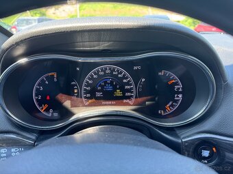 Jeep Grand Cherokee 3,0CRDi 184KW, ČR, 4X4, OVERLAND, TAŽNÉ - 8