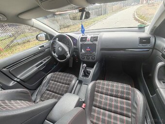 Volkswagen golf 5 variant 2009 - 8