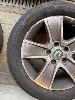 Použitá kola s diskami na Octavii 2 205/55 R16 - 8