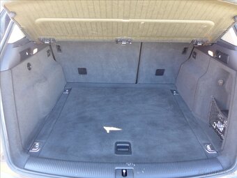 Audi Q5 2,0 TDi 125KW 4X4 1MAJ SERVIS - 8