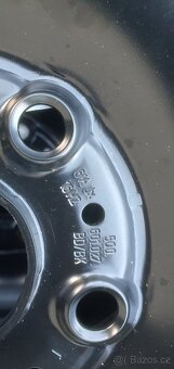 Nejeta sada 205/55 r16 - 8