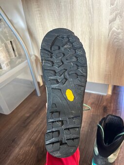 Dámské boty La Sportiva 38 1/2 - 8