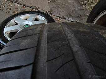 ALU letní kola VEGA orig Škoda 5x112 Octavia II R16 - 8