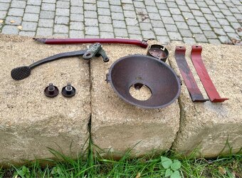 Jawa pérák, kývačka, Ogar - díly - 8
