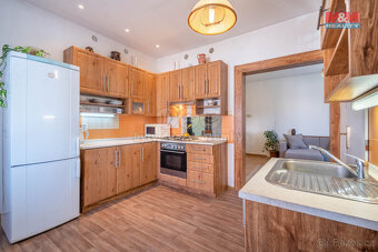 Prodej rodinného domu 3+1, 216 m², Kladno, ul. Jeronýmova - 8