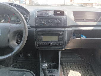 Škoda Fabia II 1.2 combi - nová TK - 8