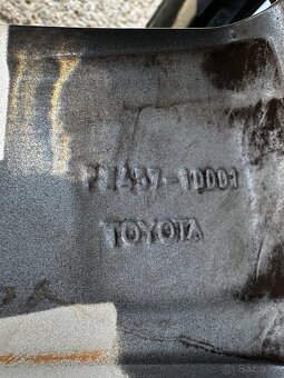 Originální disky Toyota C-HR R17 + pneu + ventilek - 8