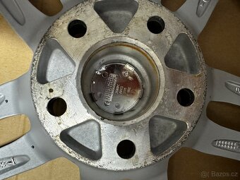 5x112 R16 7J ET35 - 8