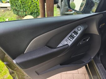 Prodám rodinný vůz Citroën Picasso C4 - 8