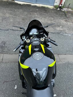 Honda cbr1000rr - 8