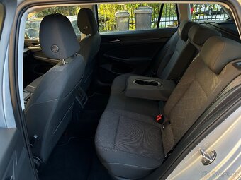 Volkswagen Golf 8 2.0 TDI 2021 - 8