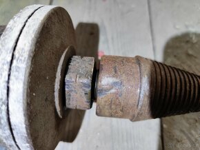 Hřídel na cirkulárku - 8