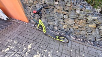 Yedoo Mau Limetka, pro děti 4+ od 100-120 cm jezdce. - 8