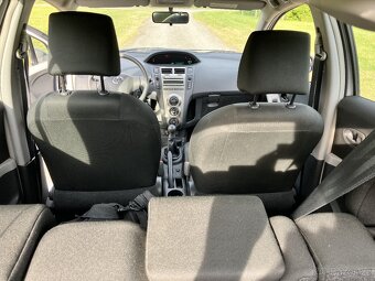TOYOTA YARIS 2008 1.0 51KW BENZÍN - 8
