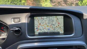 Volvo V40 - 8