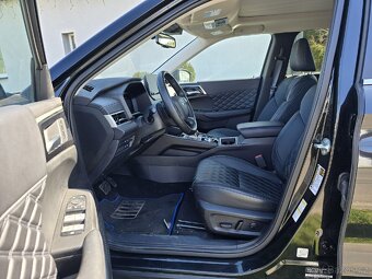 Nejnovejsi moddl Mitsubishi Outlander 2.4 Hybrid - 8