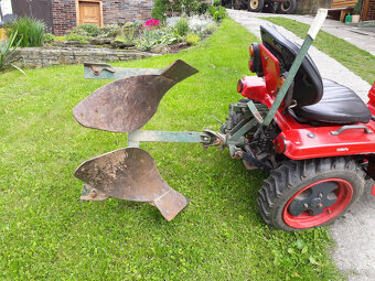 Malotraktor MT 8 - 070 mini - 8