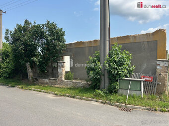 Prodej pozemku k výstavbě rodinného domu, jehož součástí je - 8