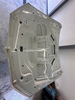 BMW kapota G30/G31 - 8