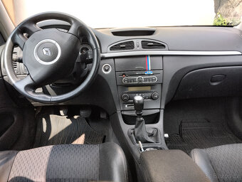 Prodej auta Renault Laguna Grandtoure N1 - 8