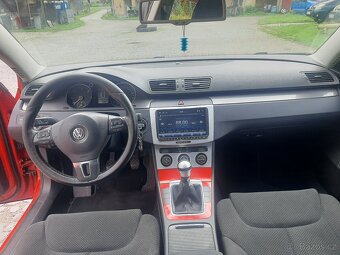 VW Passat Variant b6 - 8