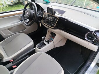 VW e-up 82% SoH, naftový bufík, AC/DC 95/5 - 8