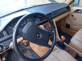 W124 - 8