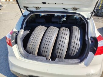 Kia Rio 1,1 CRDI 55kw 2012 - 8