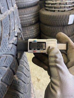 Zimní pneu 205/60 R16 Dunlop - 8