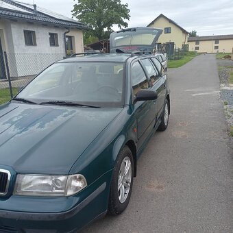 Škodu Octavia Combi - 8