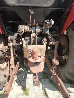 Kolový traktor ZETOR 7745 - 8