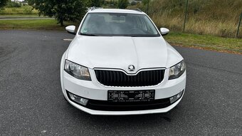 ŠKODA OCTAVIA 2.0 TDI Combi - 8