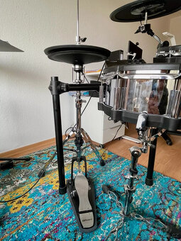 Roland TD-27KV2 V-Drums s kompletním příslušenstvím (obzvláš - 8