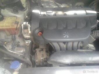 Peugeot 407 1.8 benzín 92kw rok 2005 najeto 172 tis - 8