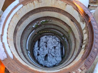 Poklopy a mříže - 8