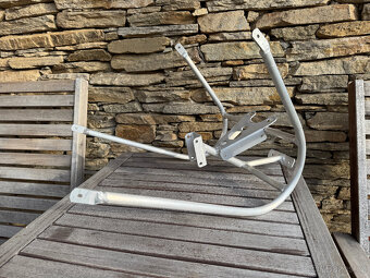 Radical Ducati 999 a 749 díly na přestavbu na Cafe Racer - 8