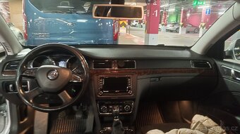 Skoda Superb 2 FL 2.0 tdi 103 kw max výbava facelift 2013 - 8